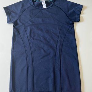 Ivivva Lululemon Size 14 Girls Shirt